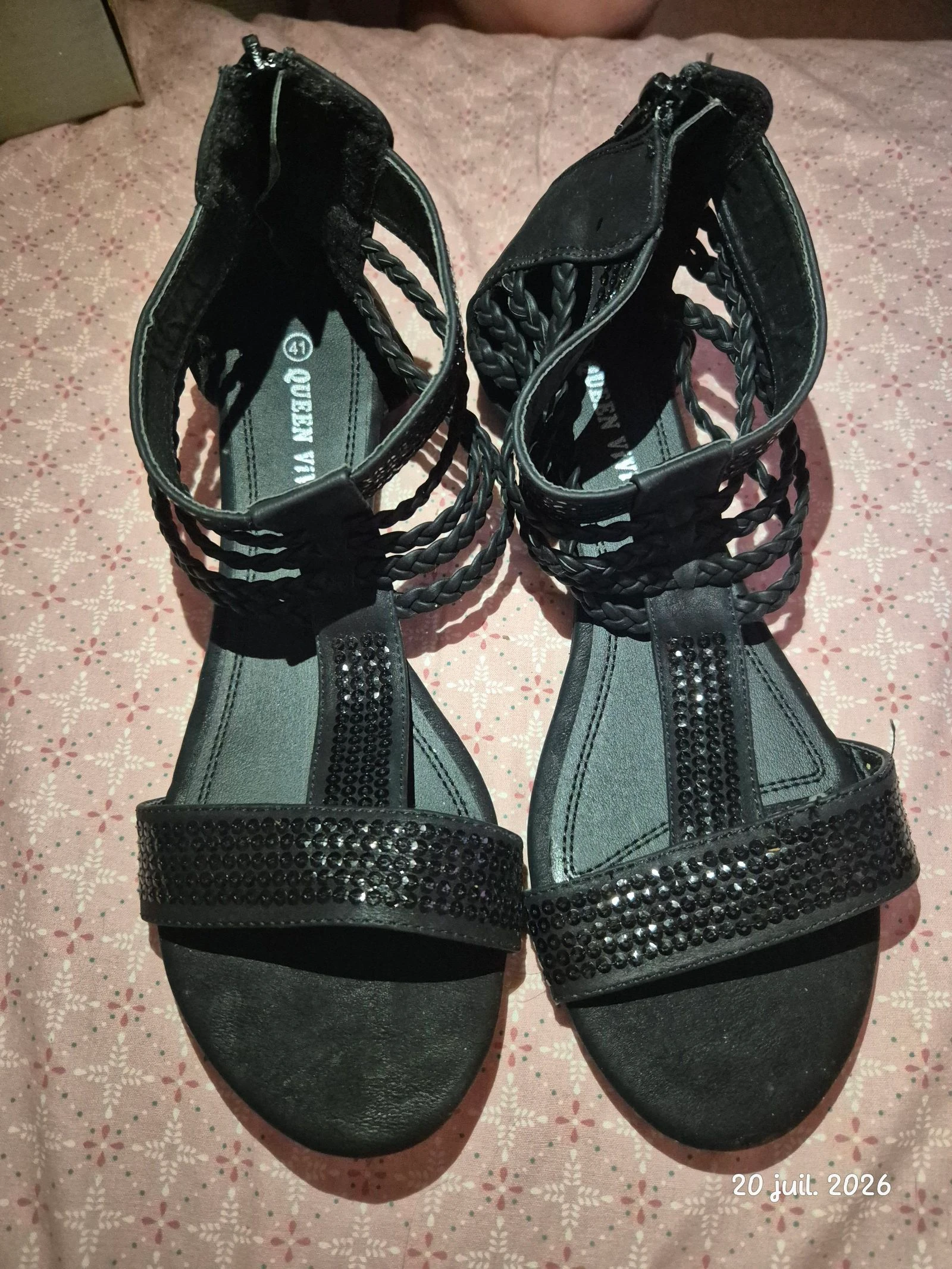 Sandale taille 41. Parfait etat